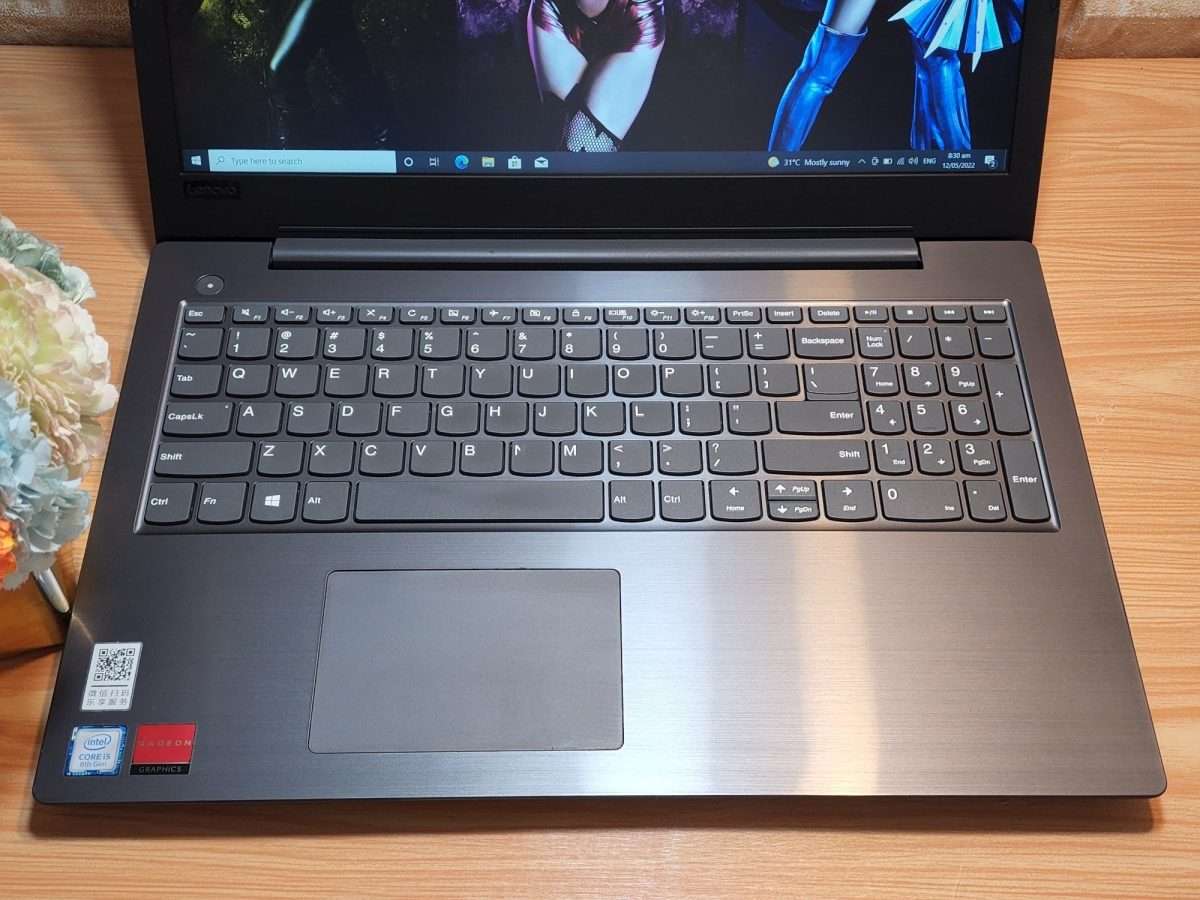 Lenovo IdeaPad Laptop Price and Review Cameroon