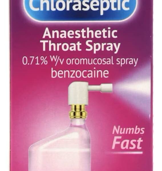 Vicks Ultra Chloraseptic Throat Spray 15 Ml - Black Currant