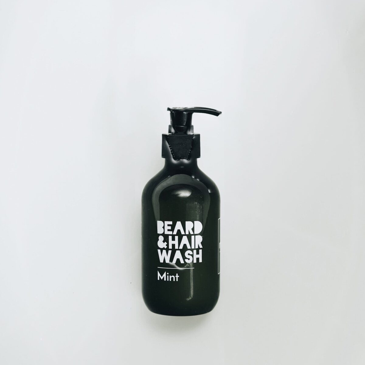 Shampoing pour barbe et cheveux Mandevu 300 ml